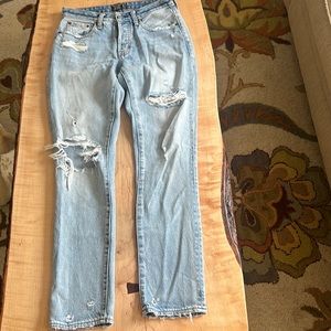 Abercrombie & Fitch Low Rise Slim Boyfriend Jeans